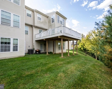 320 Marasco Court - Photo Thumbnail 26