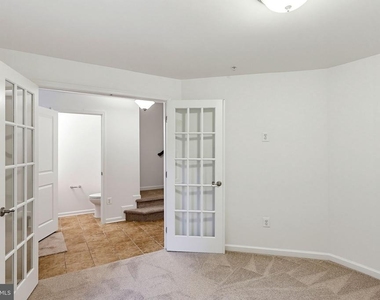 9448 Paragon Court - Photo Thumbnail 4