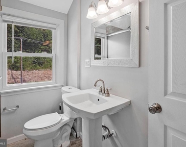 5169 Frederick Avenue - Photo Thumbnail 5