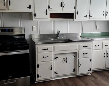 622 Harwood Avenue - Photo Thumbnail 3