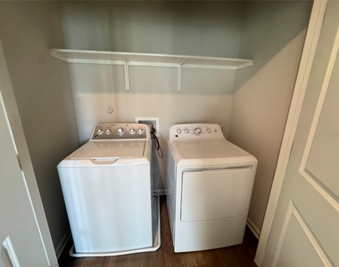 3000 Chisholm Trail Rd - Photo Thumbnail 17