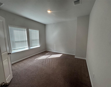 3000 Chisholm Trail Rd - Photo Thumbnail 19