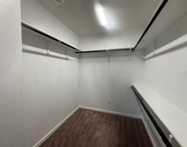 3000 Chisholm Trail Rd - Photo Thumbnail 14