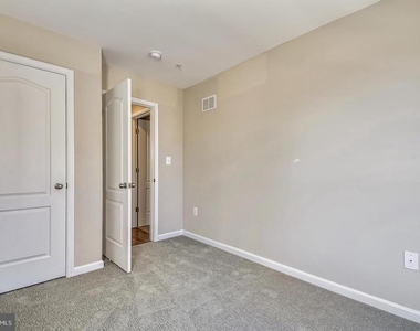 903 Dorchester Cove Road - Photo Thumbnail 23
