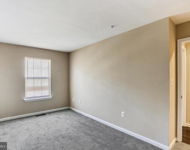 933 Dorchester Cove Road - Photo Thumbnail 26