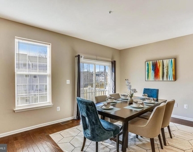 933 Dorchester Cove Road - Photo Thumbnail 11