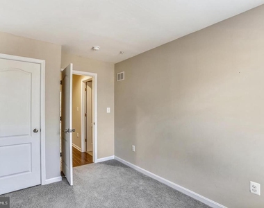 933 Dorchester Cove Road - Photo Thumbnail 22
