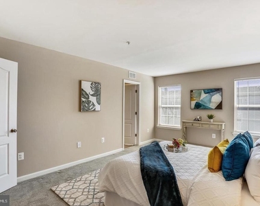 933 Dorchester Cove Road - Photo Thumbnail 28