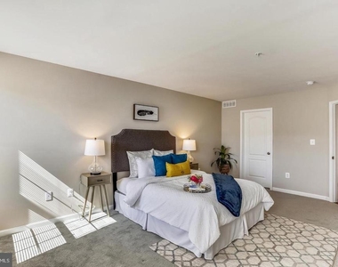 933 Dorchester Cove Road - Photo Thumbnail 30