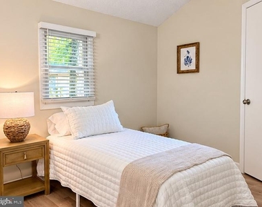 37156 Alabama Drive - Photo Thumbnail 17