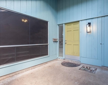 3409 Grooms St - Photo Thumbnail 11