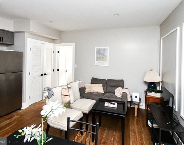 1703 West Virginia Avenue Ne - Photo Thumbnail 13