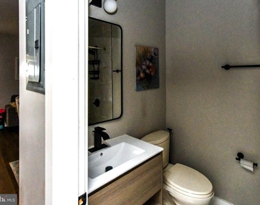 1703 West Virginia Avenue Ne - Photo Thumbnail 25