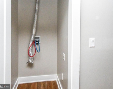 1703 West Virginia Avenue Ne - Photo Thumbnail 11