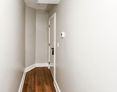 1703 West Virginia Avenue Ne - Photo Thumbnail 29