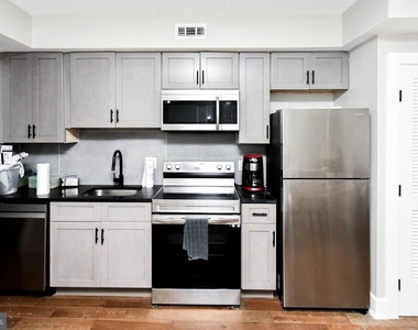 1703 West Virginia Avenue Ne - Photo Thumbnail 14