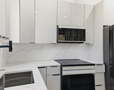 1140 Oates Street Ne - Photo Thumbnail 19