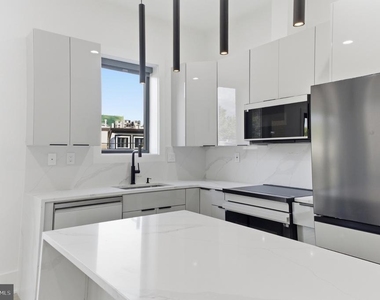 1140 Oates Street Ne - Photo Thumbnail 17