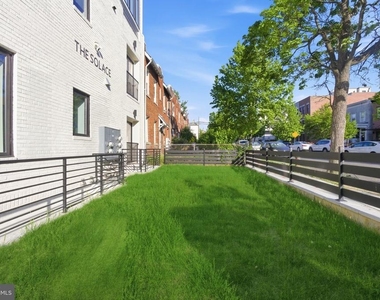 1140 Oates Street Ne - Photo Thumbnail 5