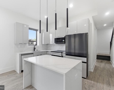 1140 Oates Street Ne - Photo Thumbnail 14