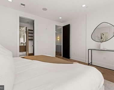 733 Euclid Street Nw - Photo Thumbnail 28