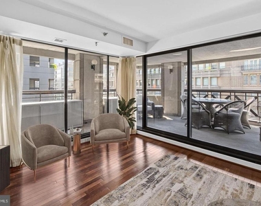 2311 M Street Nw - Photo Thumbnail 2
