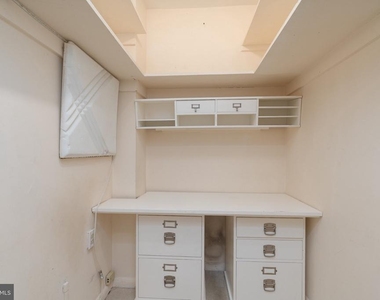 4201 Cathedral Avenue Nw - Photo Thumbnail 17