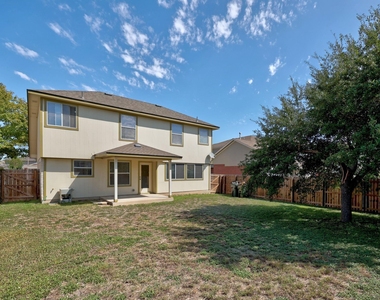 1017 Coronation Way - Photo Thumbnail 28