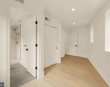 1709 21st Street Nw - Photo Thumbnail 15