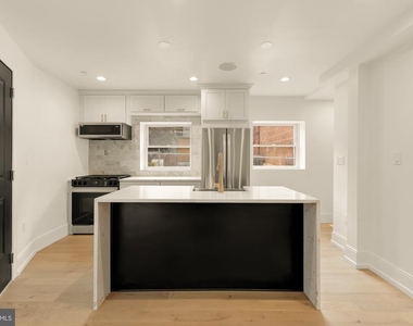 1709 21st Street Nw - Photo Thumbnail 5