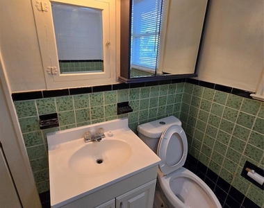 3102 Wheeler St - Photo Thumbnail 10