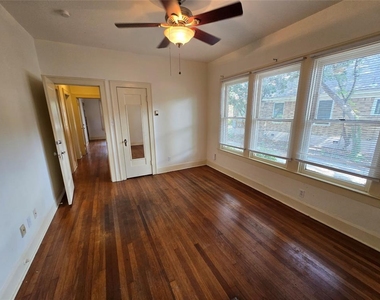 3102 Wheeler St - Photo Thumbnail 8