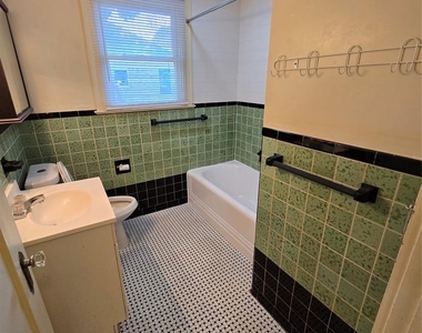 3102 Wheeler St - Photo Thumbnail 12