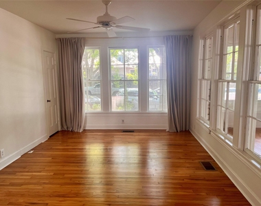 1610 Eva St - Photo Thumbnail 12
