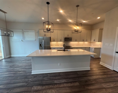 3000 Chisholm Trail Rd - Photo Thumbnail 1