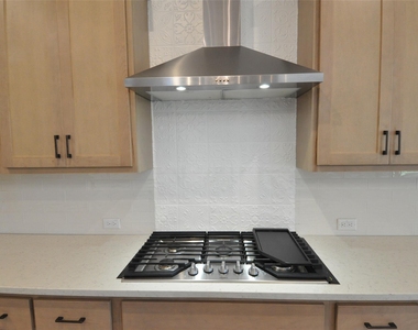 628 Altea Dr - Photo Thumbnail 8