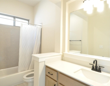 628 Altea Dr - Photo Thumbnail 20