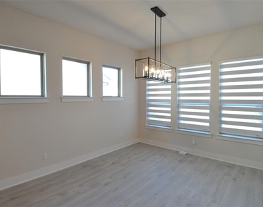 628 Altea Dr - Photo Thumbnail 19