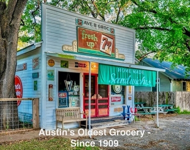 4504 Speedway Ave - Photo Thumbnail 16