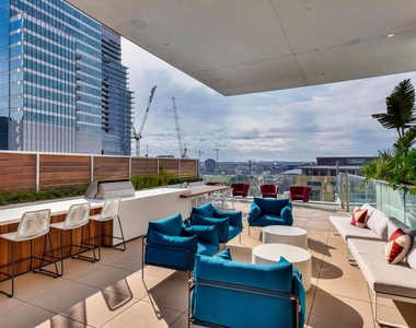 301 West Ave - Photo Thumbnail 23