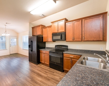 217 Azurite Dr - Photo Thumbnail 2