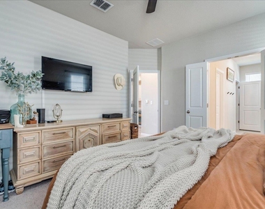 11100 El Capitan Dr - Photo Thumbnail 18
