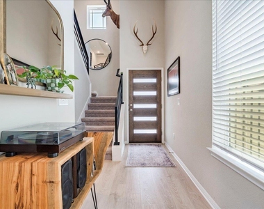 11100 El Capitan Dr - Photo Thumbnail 12