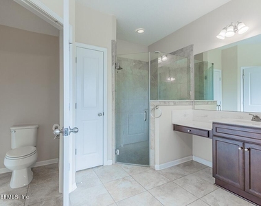 3931 Hammock Bluff Circle - Photo Thumbnail 26