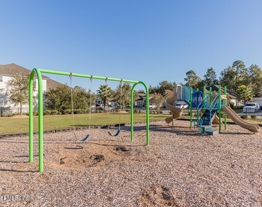3931 Hammock Bluff Circle - Photo Thumbnail 55