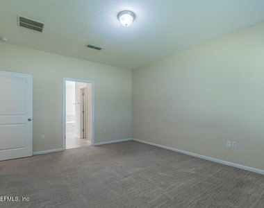 3931 Hammock Bluff Circle - Photo Thumbnail 22