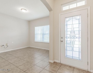 3931 Hammock Bluff Circle - Photo Thumbnail 5