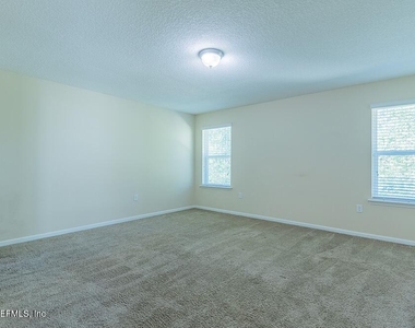 3931 Hammock Bluff Circle - Photo Thumbnail 43