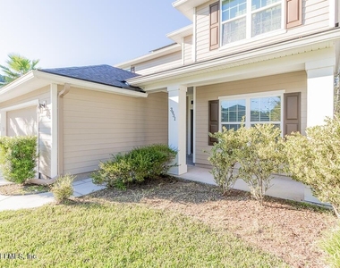 3931 Hammock Bluff Circle - Photo Thumbnail 3