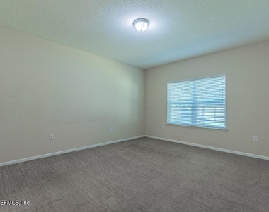 3931 Hammock Bluff Circle - Photo Thumbnail 21